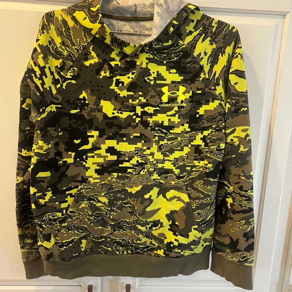 Under Armour Boy’s Size L Camouflage Hoodie - Green and Yellow